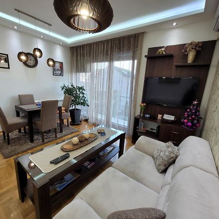 Apartment Iris ベオグラード エクステリア 写真