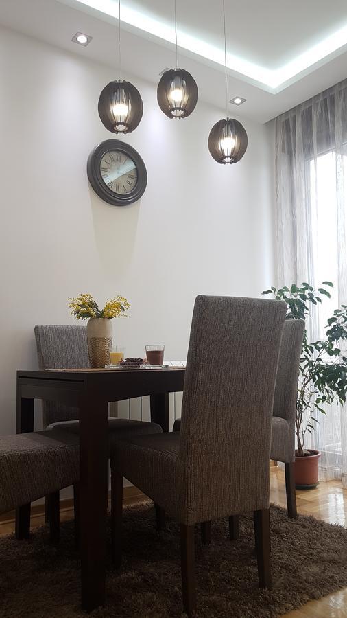 Apartment Iris ベオグラード エクステリア 写真