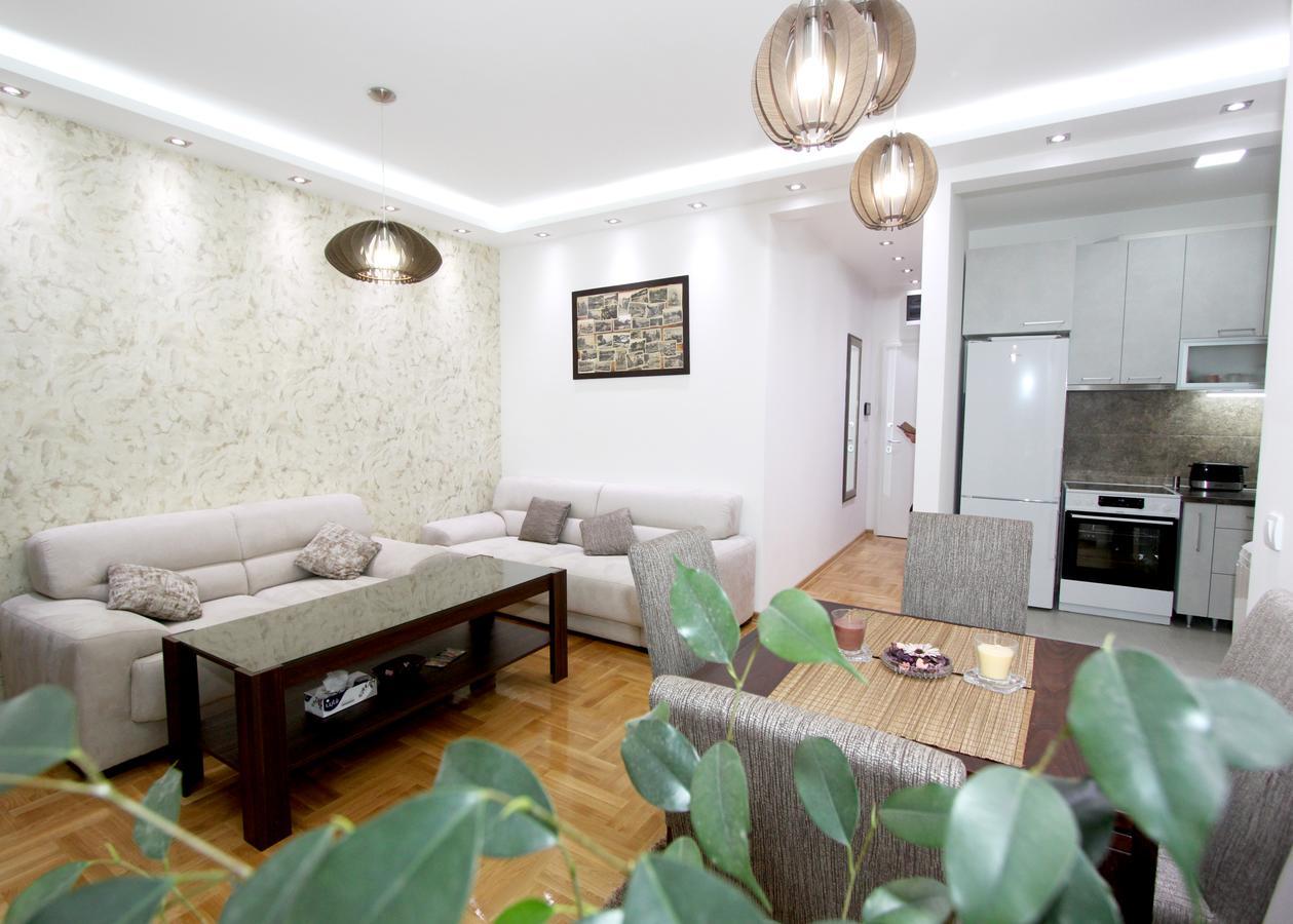Apartment Iris ベオグラード エクステリア 写真