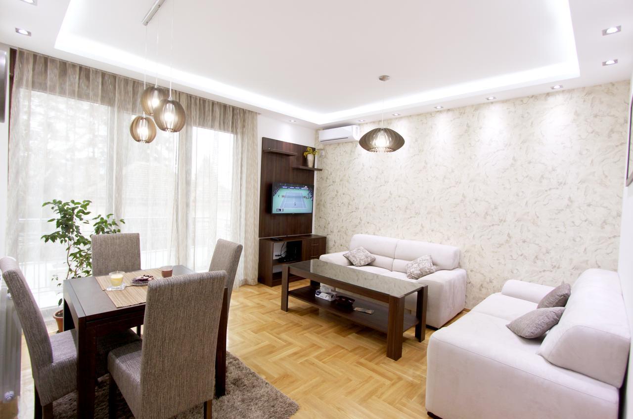 Apartment Iris ベオグラード エクステリア 写真